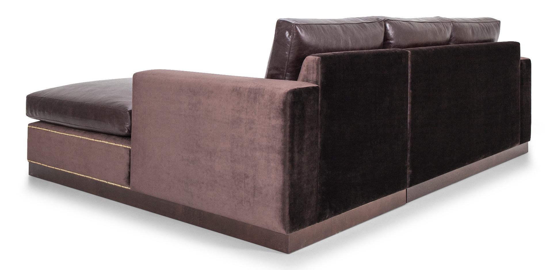 Luxury rich brown Omarz leather sofa by Luxuria London